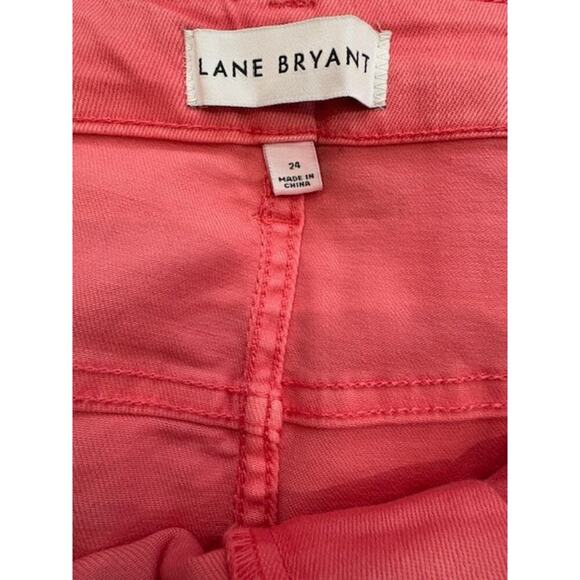 Lane Bryant Signature Fit Mid-Rise Boyfriend Capri Jeans in Pink – NWT – Size 24 - Picture 5 of 9